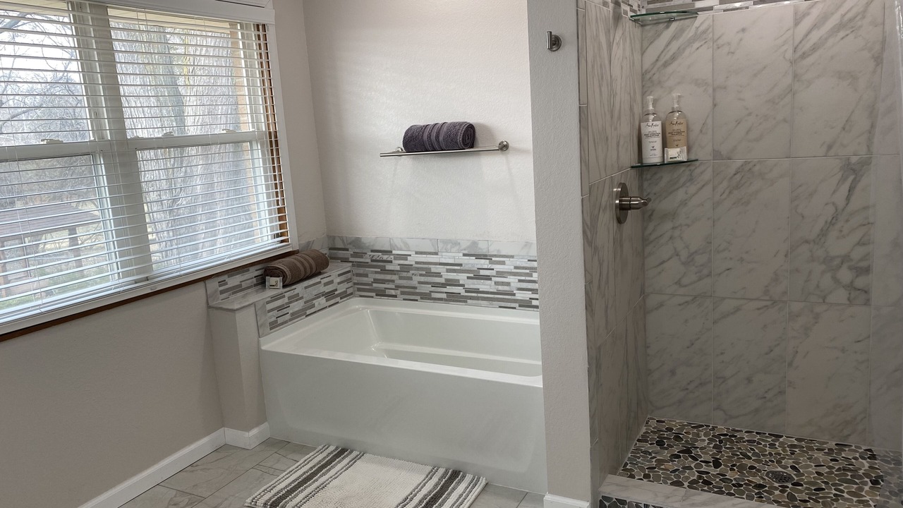 Photo of Bathroom in Des Moines
