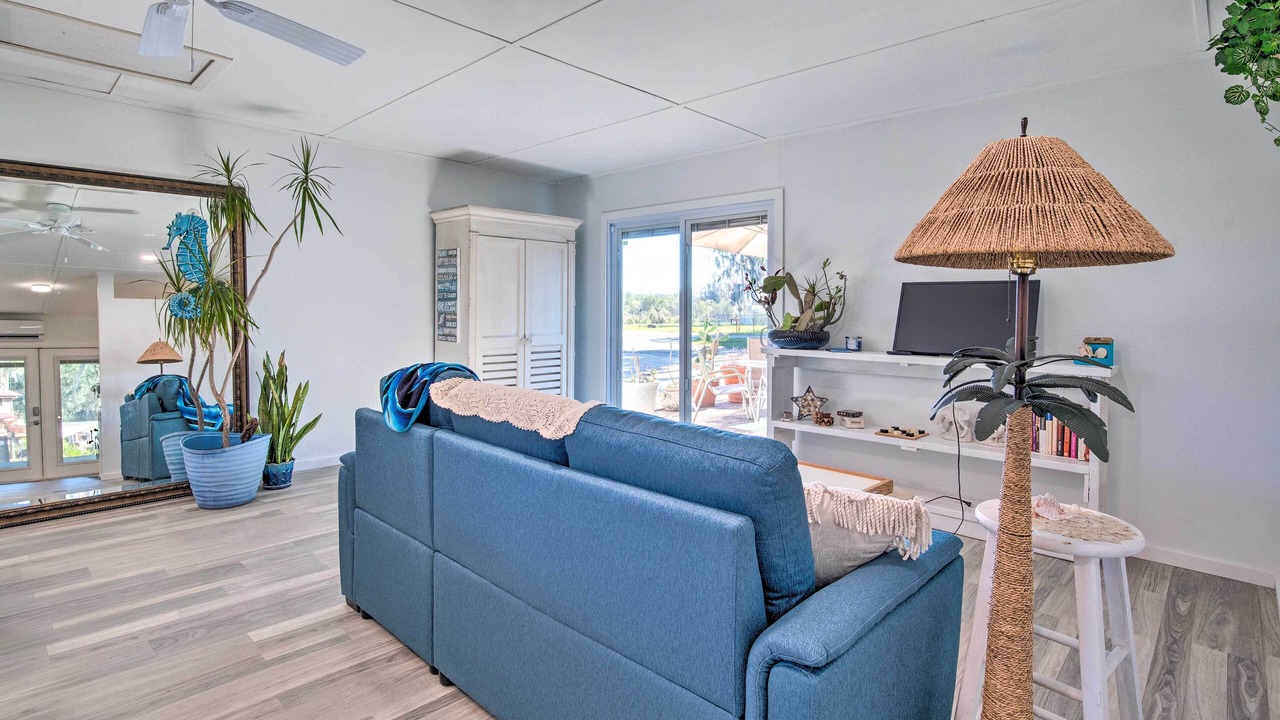Photo of Livingroom in Fellowship