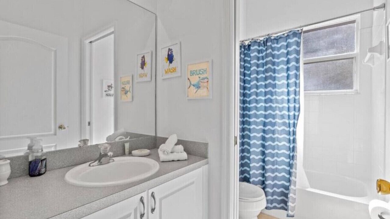 Photo of Bathroom in Tuscan Hills