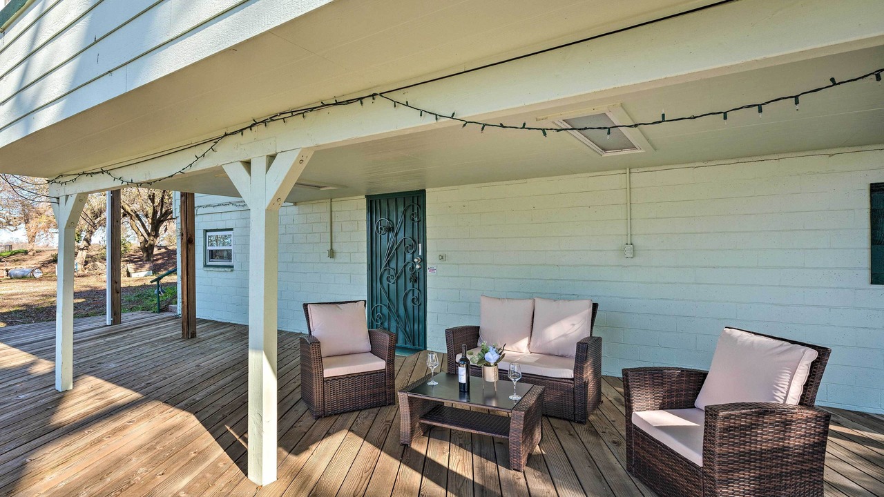 Photo of Patio Balcony in Nicolaus