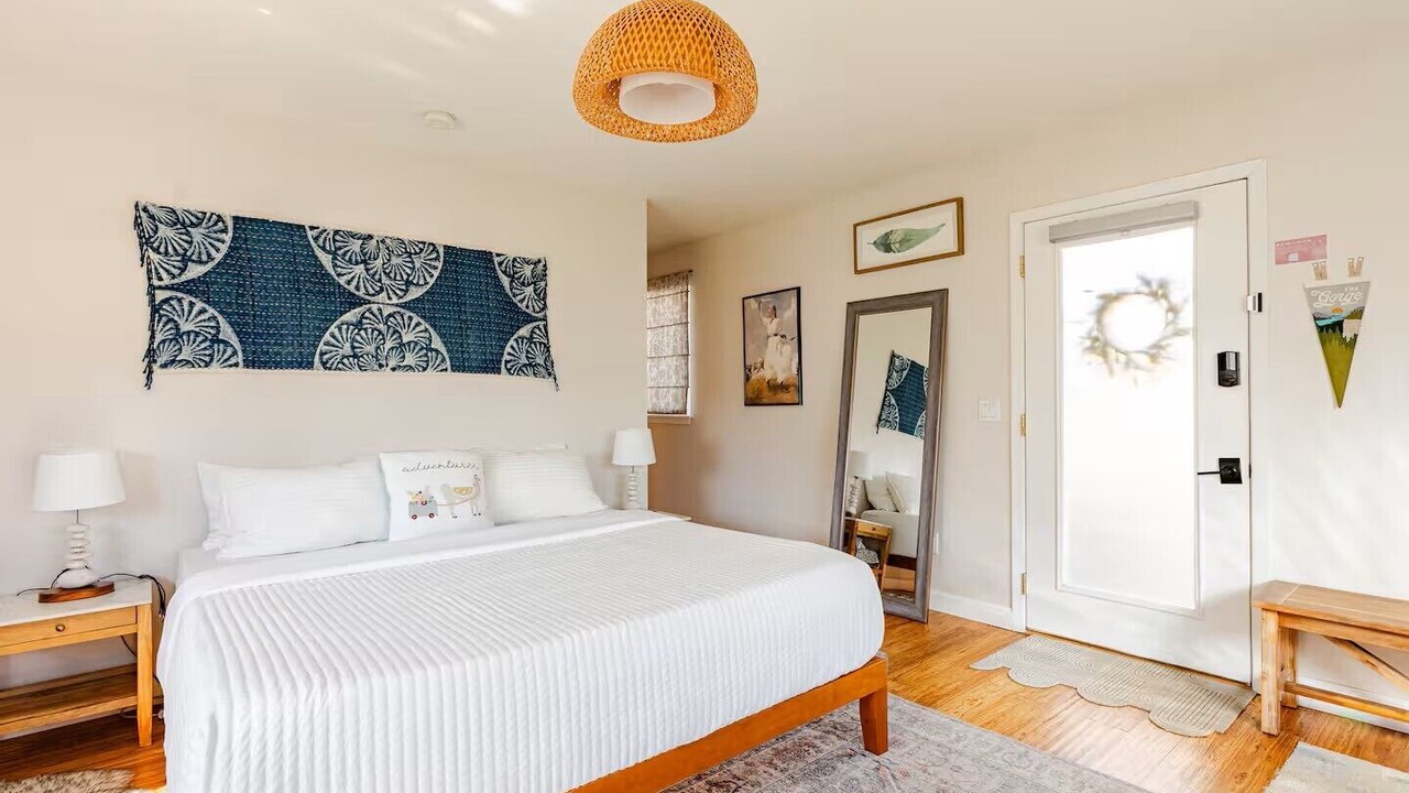 Photo of Bedroom in Hood River