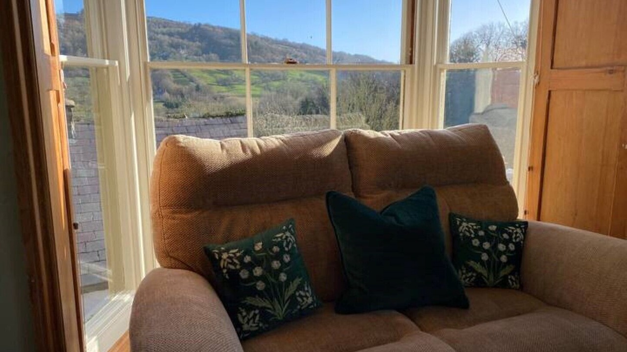 Photo of Livingroom in Matlock Bath