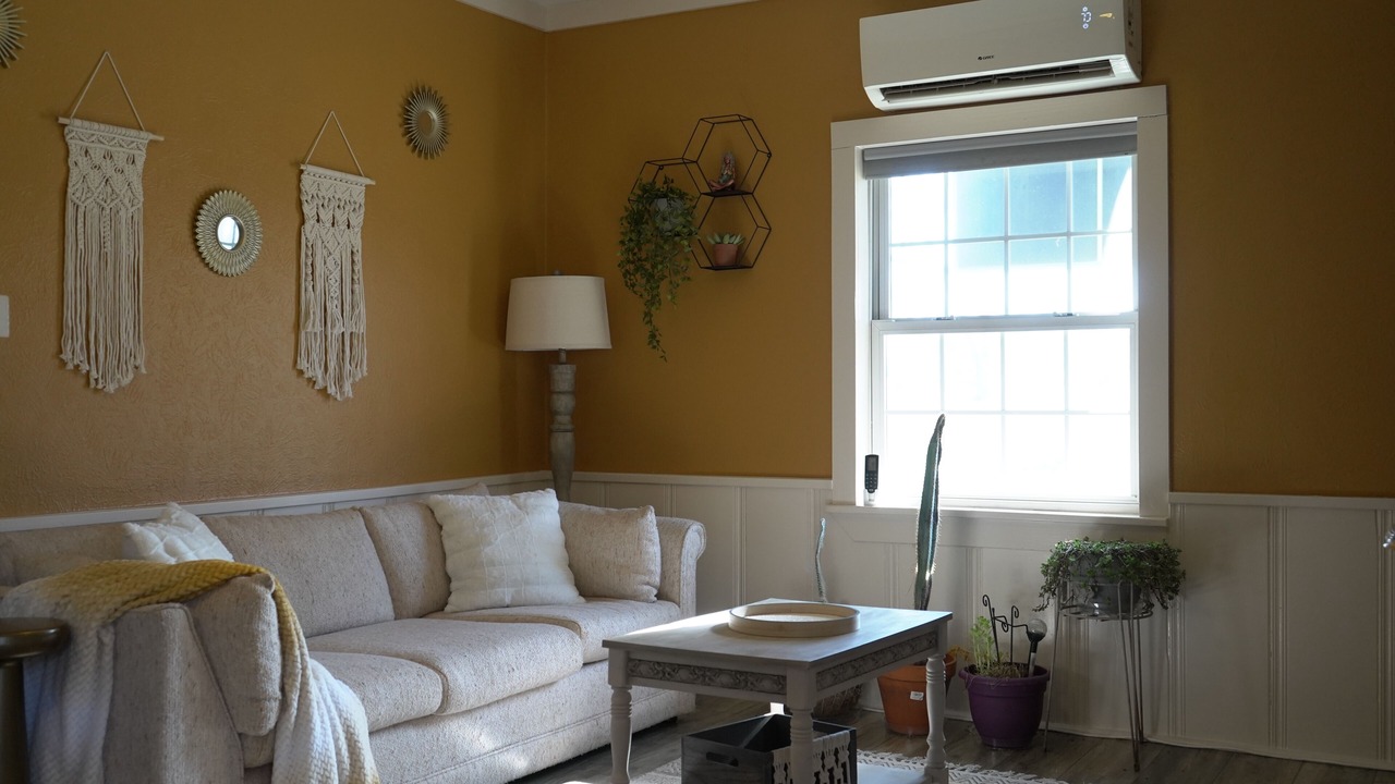 Photo of Livingroom in Webb City