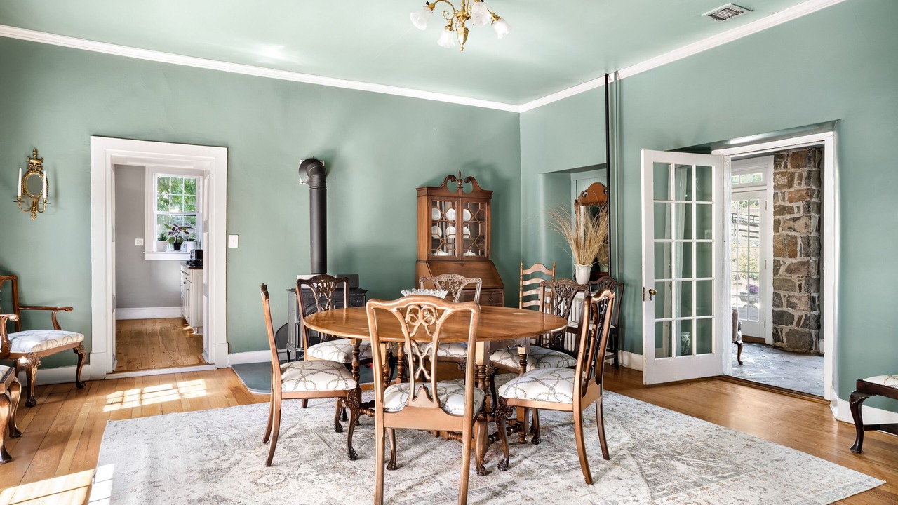 Photo of Livingroom in Blue Ridge