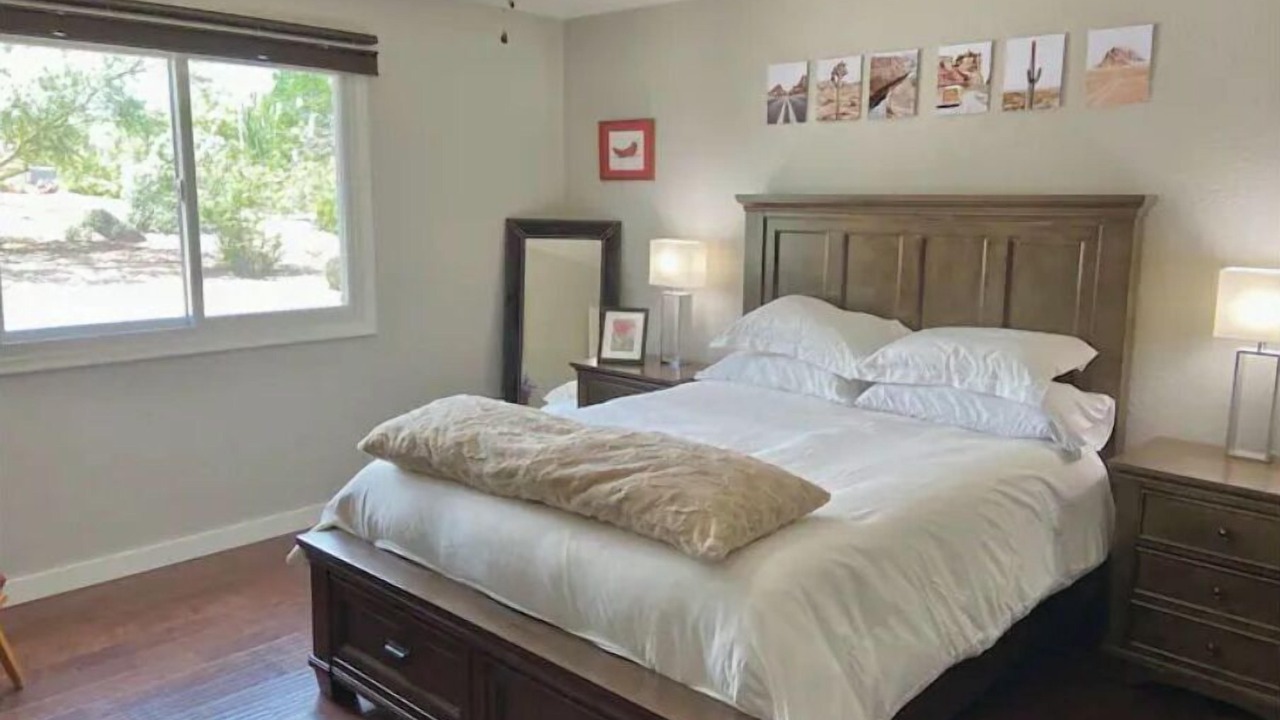 Photo of Bedroom in Bridlewood West