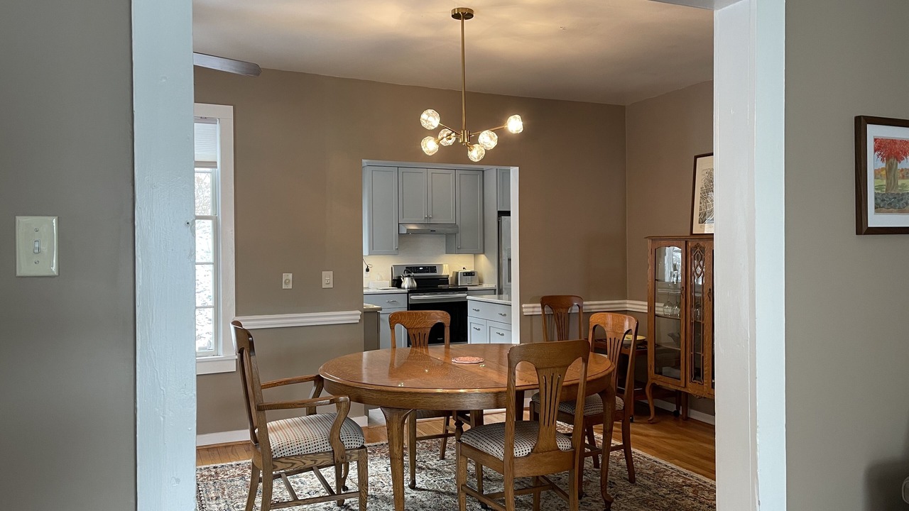 Photo of Livingroom in Northwest Ithaca
