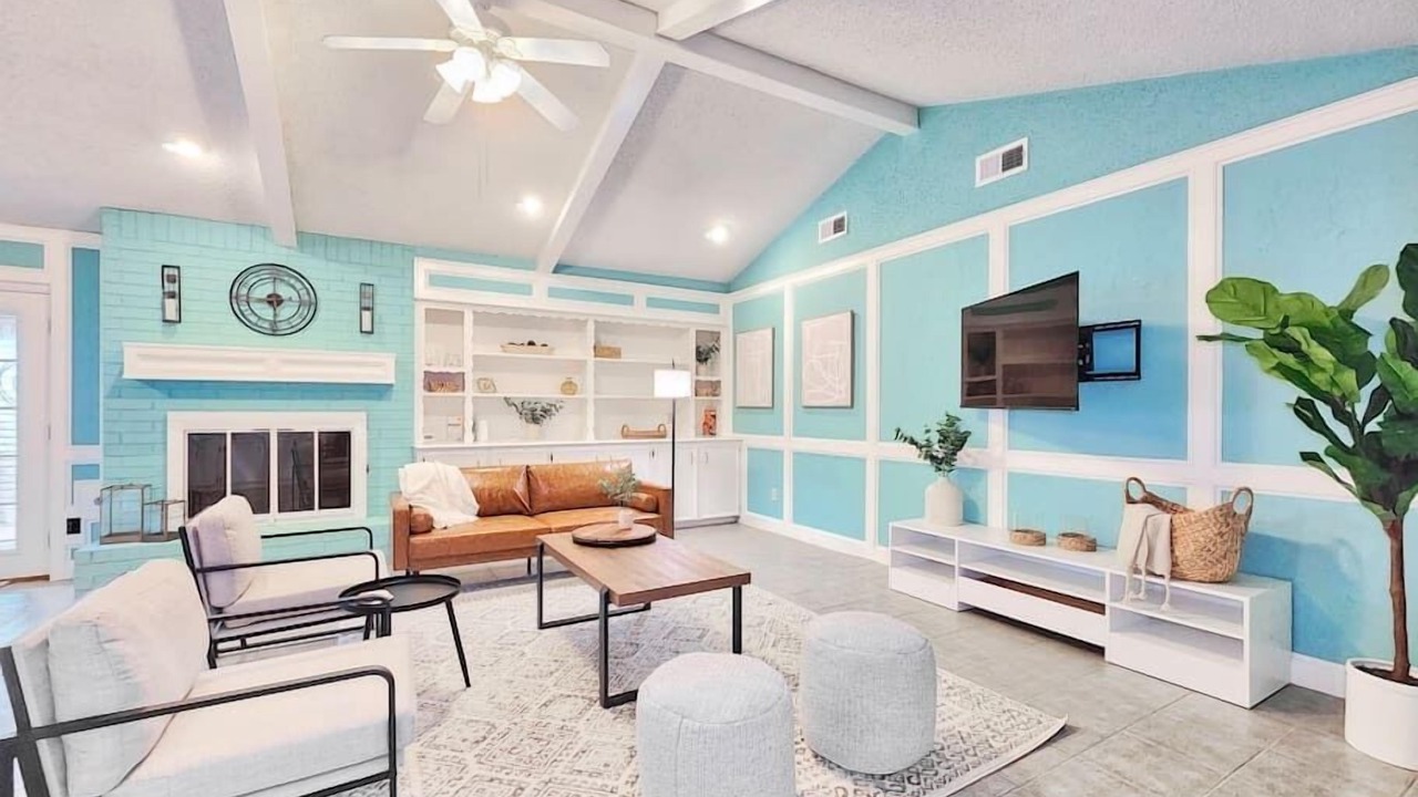 Photo of Livingroom in Greater Fondren Southwest