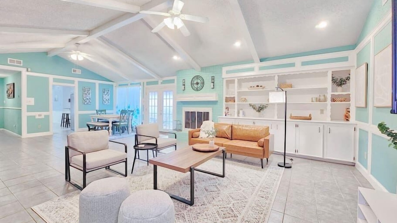 Photo of Livingroom in Greater Fondren Southwest