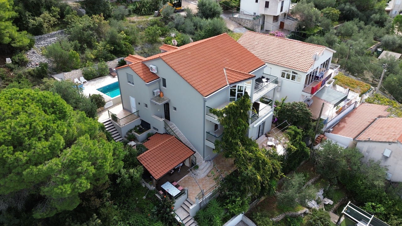 Photo of Outdoor in Okrug Gornji