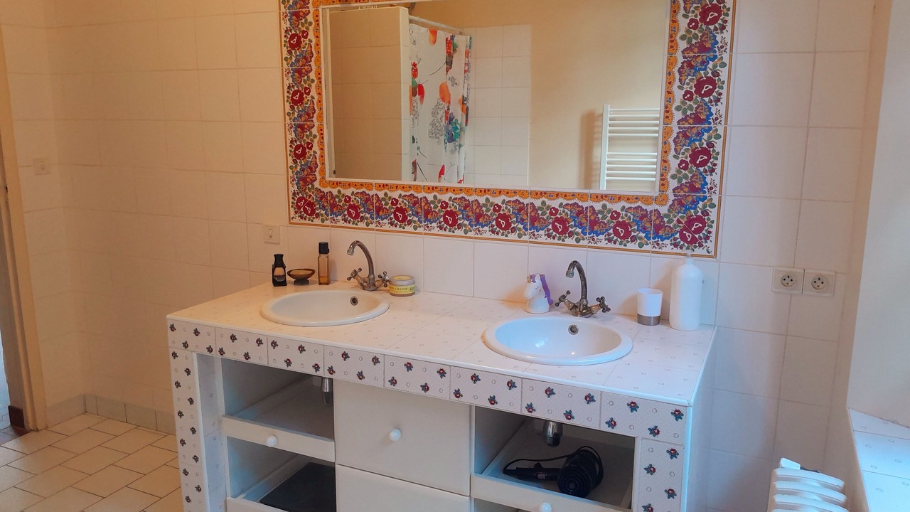 Photo of Bathroom in Mettray