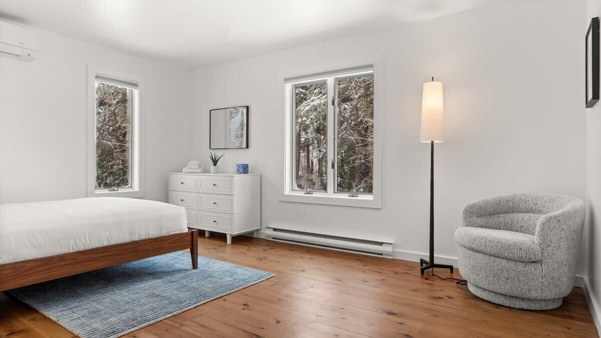 Photo of Bedroom in Becket