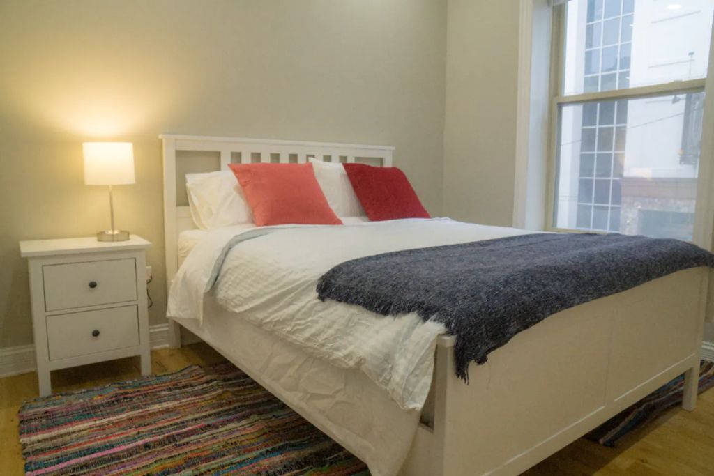Photo of Bedroom in Rush and Division