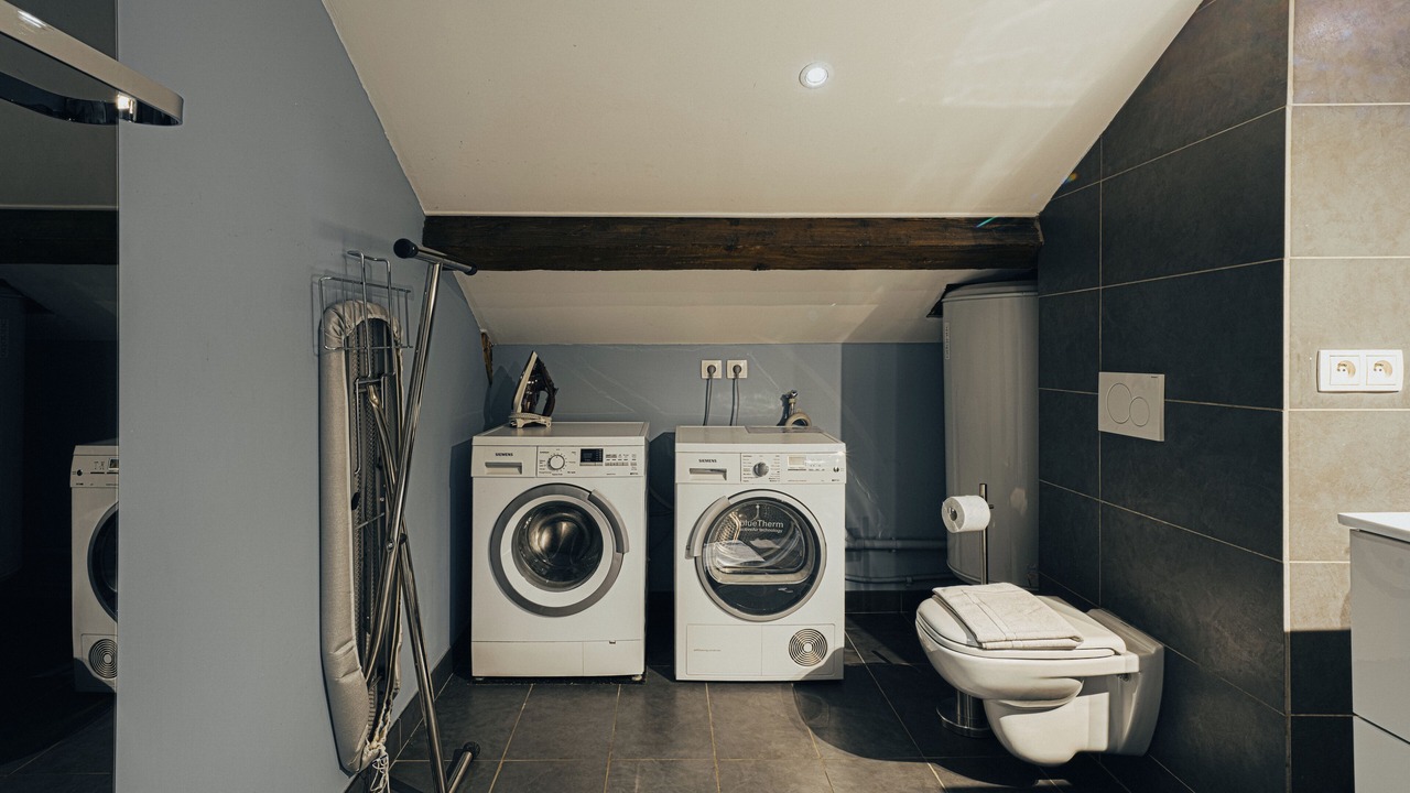 Photo of Others in Old Lyon