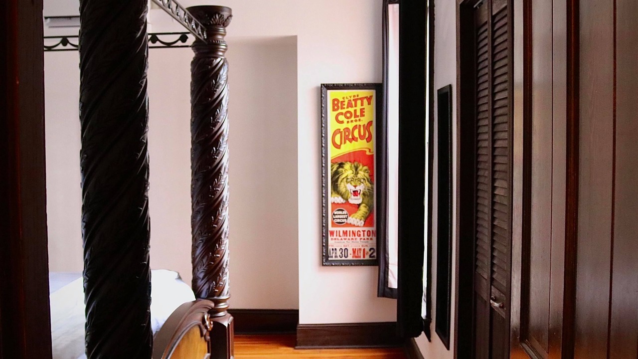 Photo of Bedroom in Downtown