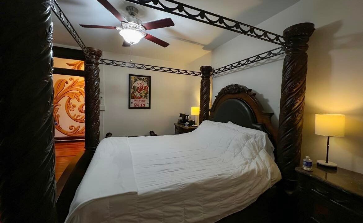 Photo of Bedroom in Downtown