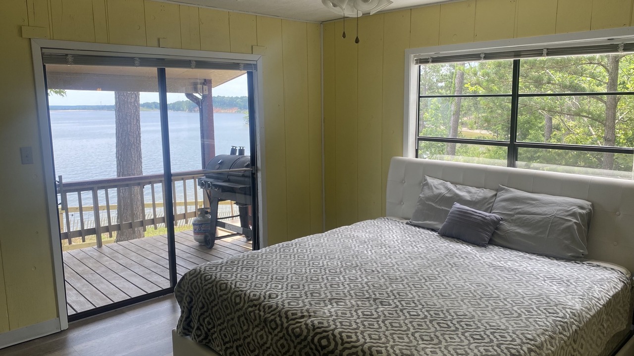 Photo of Bedroom in South Toledo Bend