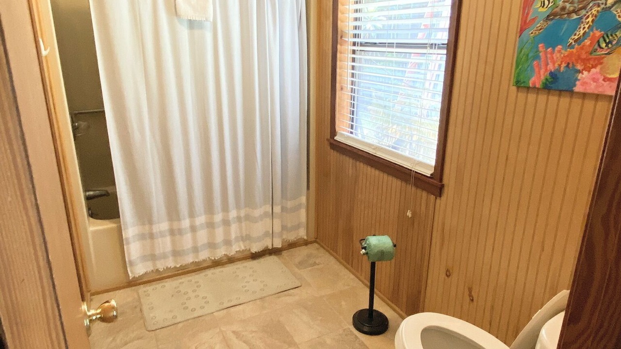 Photo of Bathroom in Gulf Shores