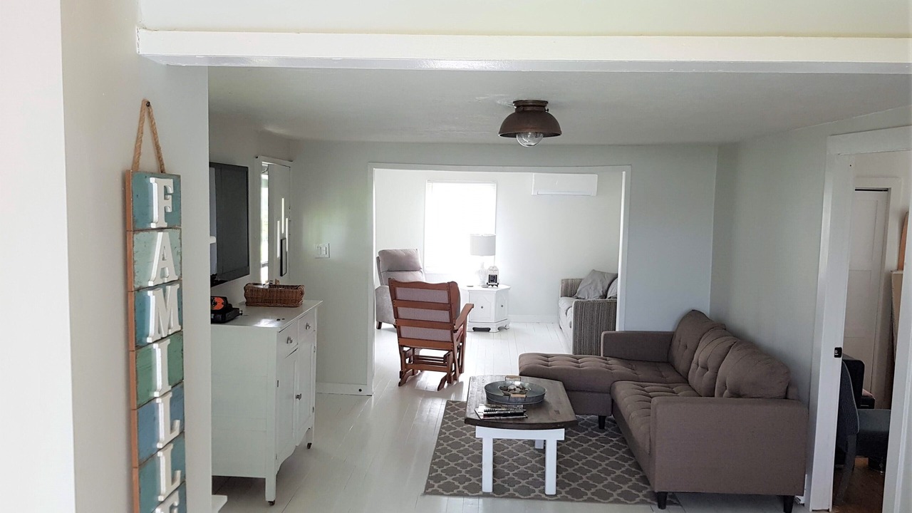 Photo of Livingroom in Cormierville