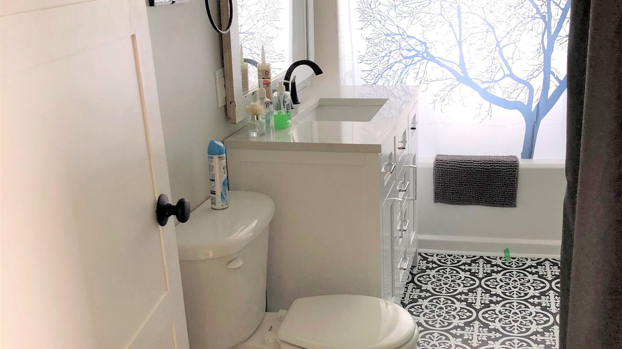 Photo of Bathroom in Cormierville