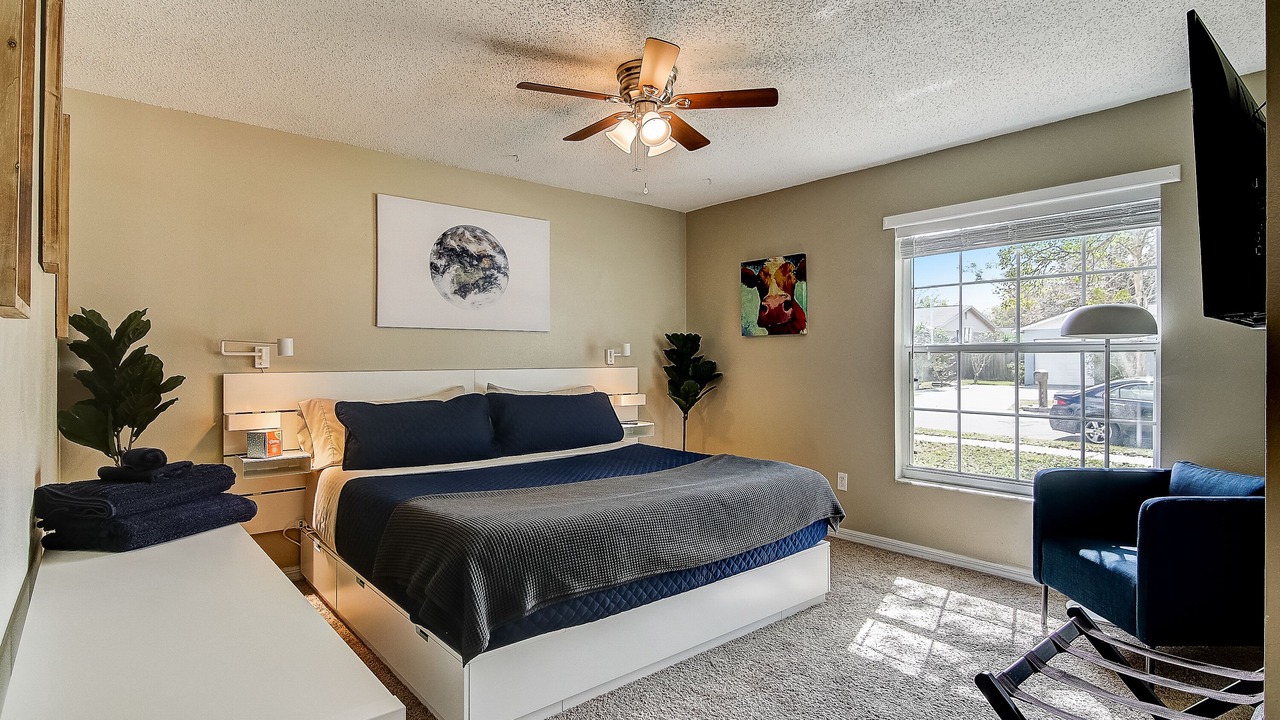 Photo of Bedroom in Seffner Community Alliance