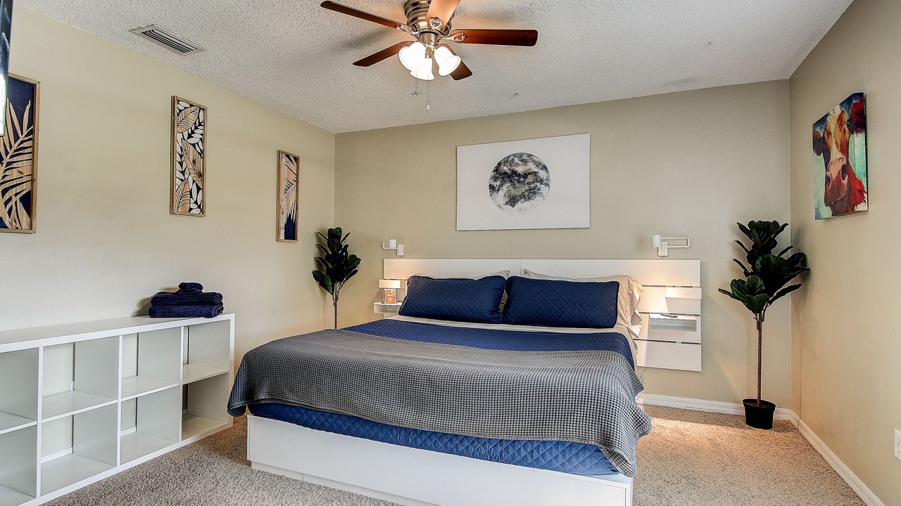 Photo of Bedroom in Seffner Community Alliance