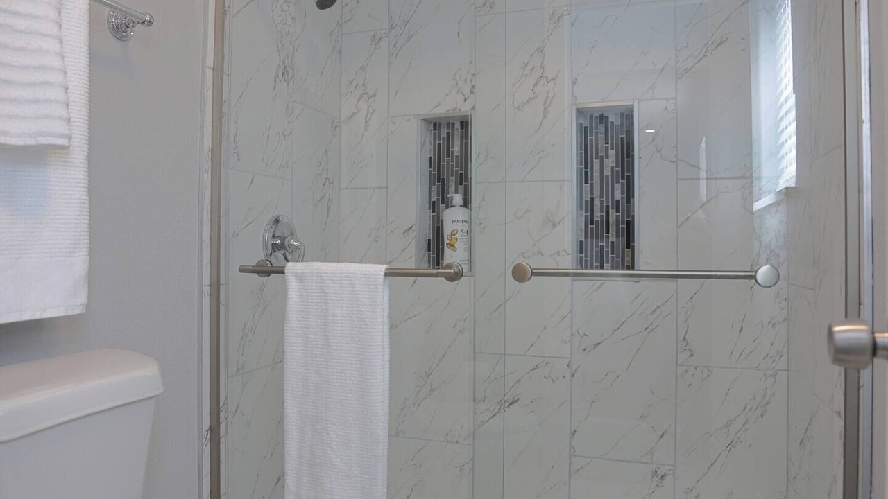Photo of Bathroom in Allen