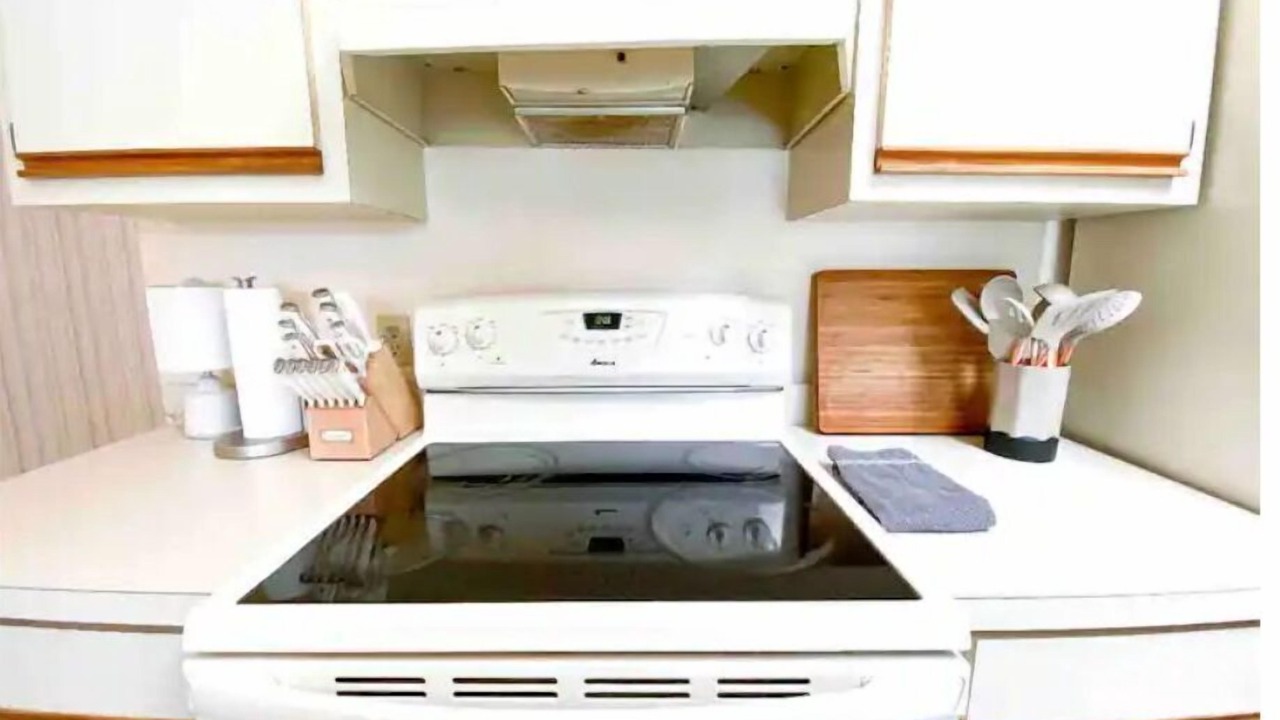 Photo of Kitchen in Englewood East