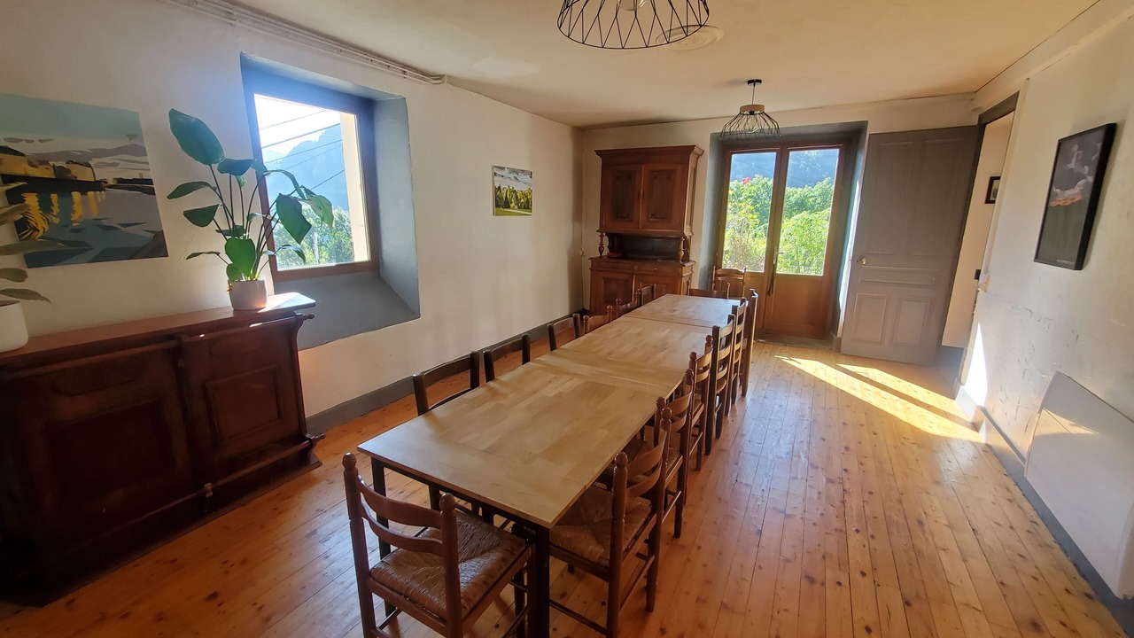 Photo of Others in Saint-Christophe-sur-Guiers