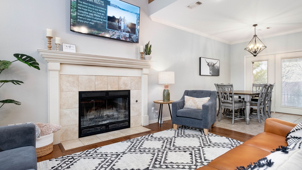 Photo of Livingroom in Canyon