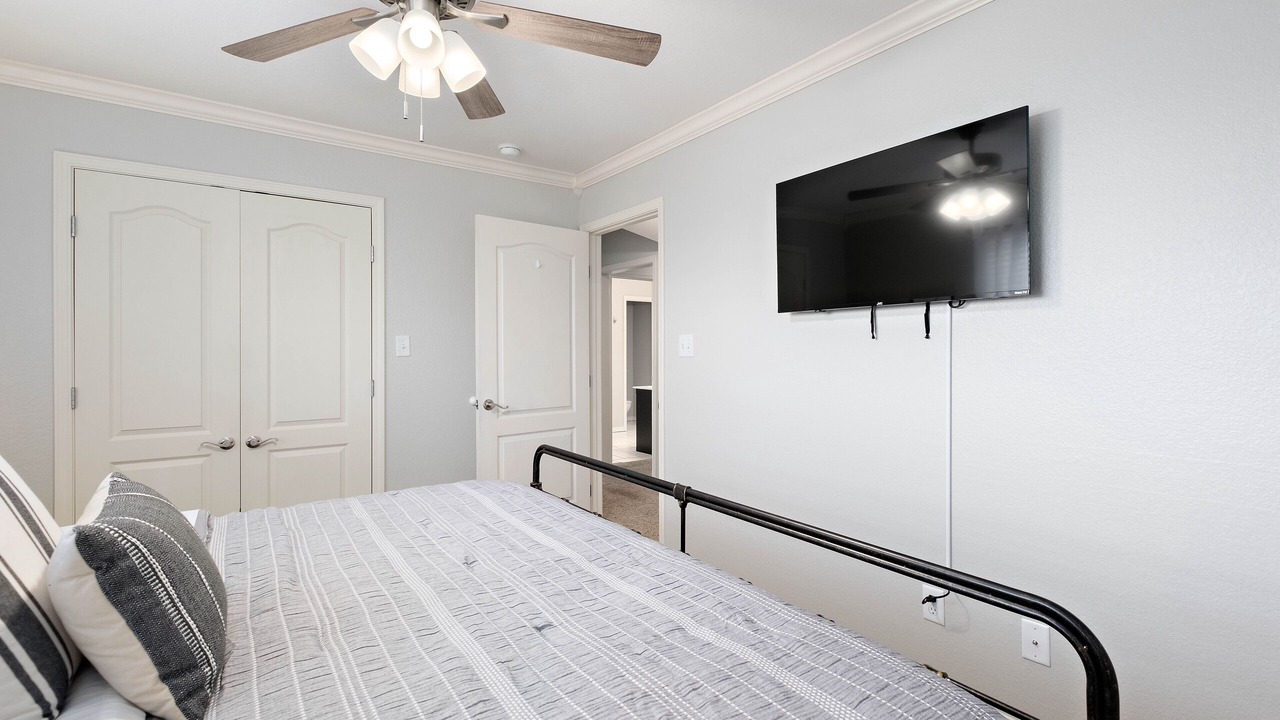 Photo of Bedroom in Canyon