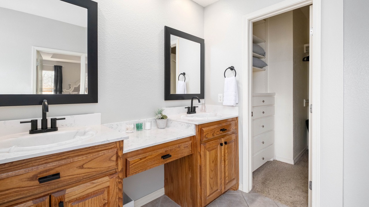 Photo of Bathroom in Canyon