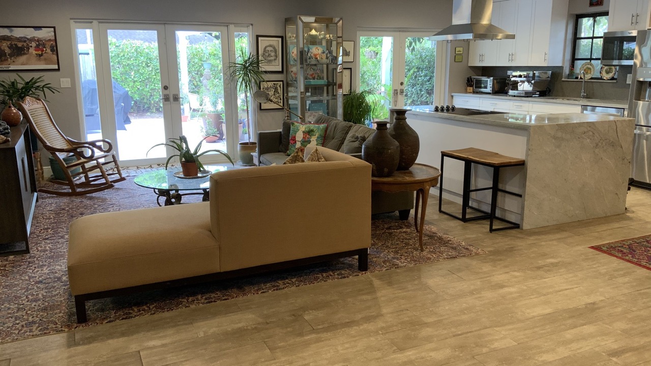 Photo of Livingroom in Sunset