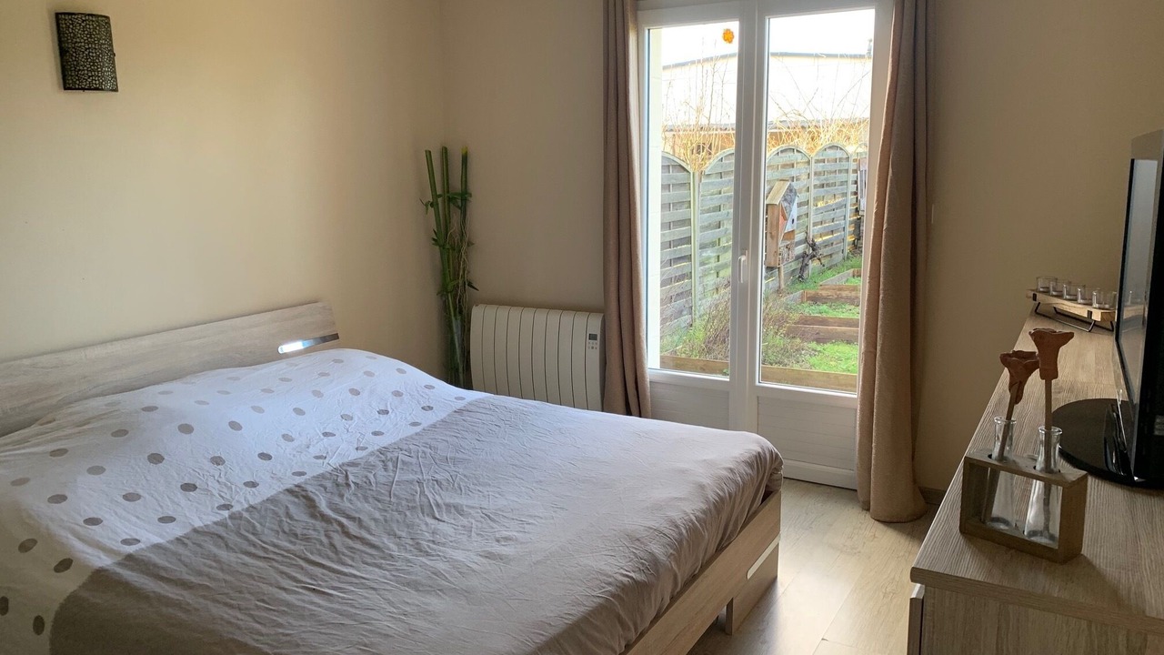 Photo of Bedroom in Monce-en-Belin