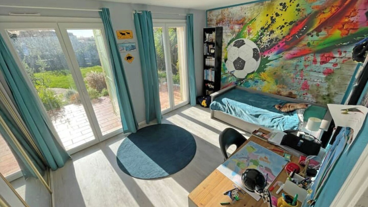 Photo of Bedroom in 13th Arrondissement