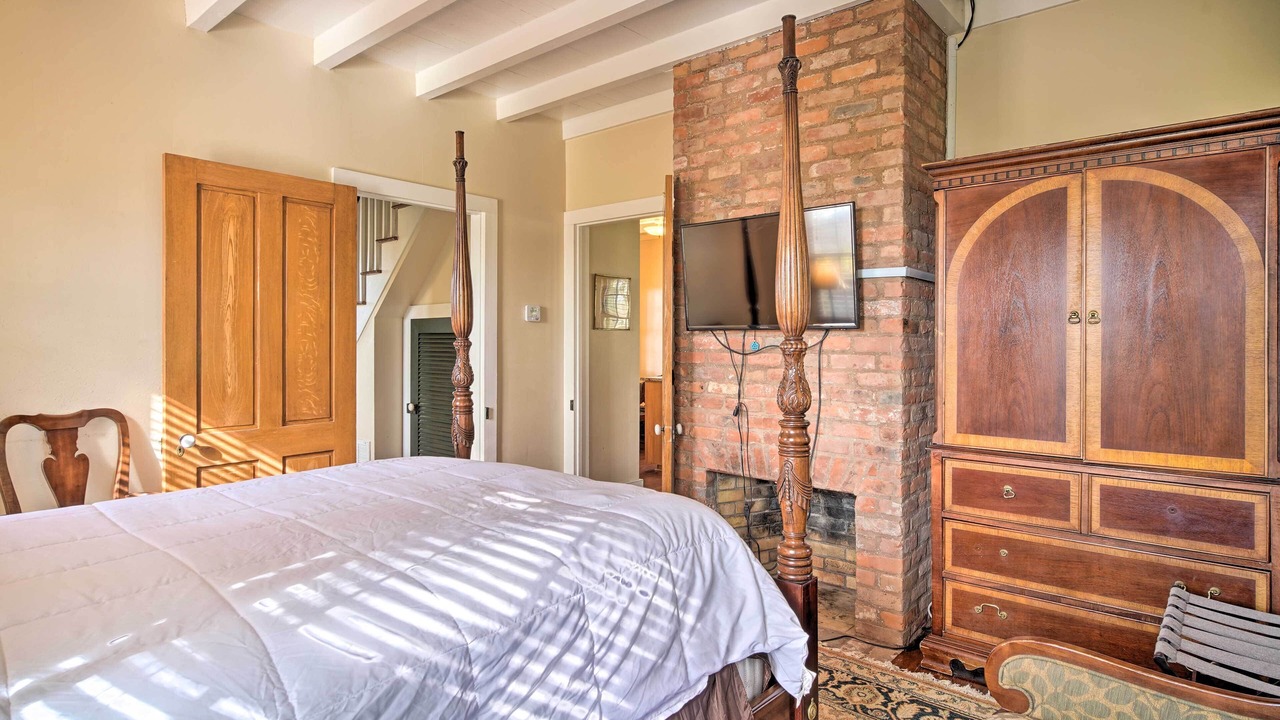 Photo of Bedroom in Houma