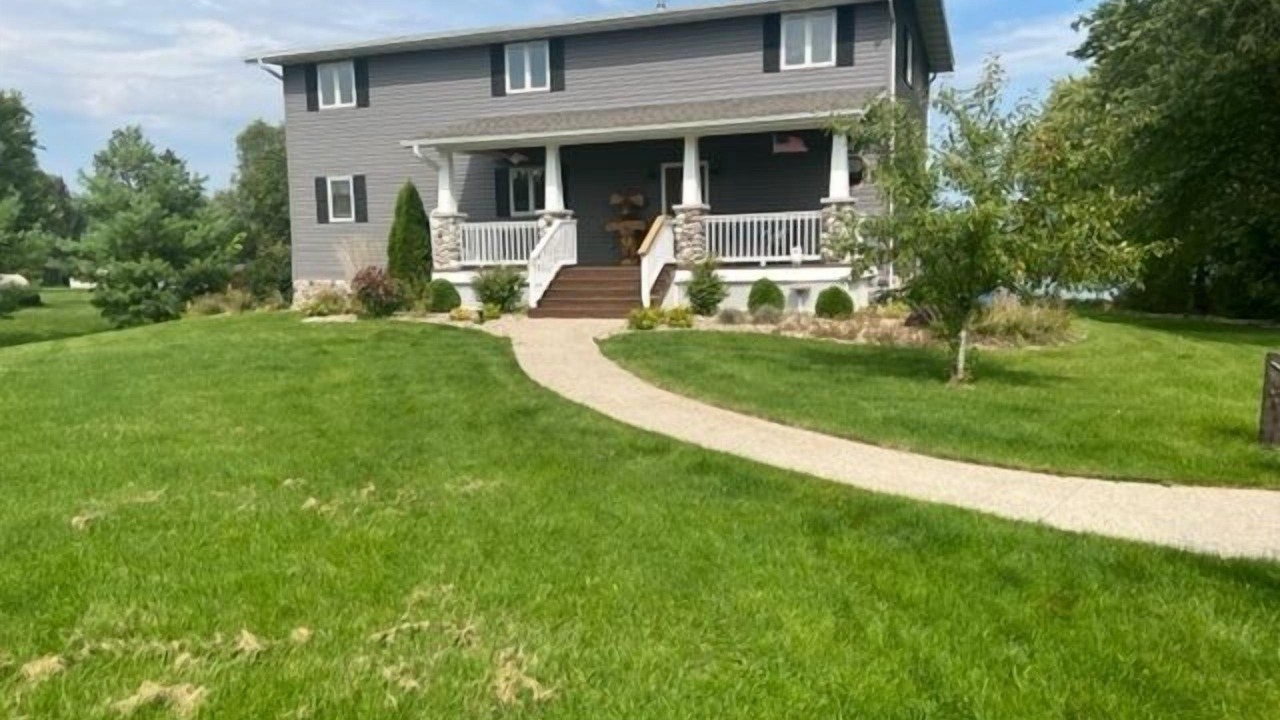 Photo of Outdoor in Briggsville