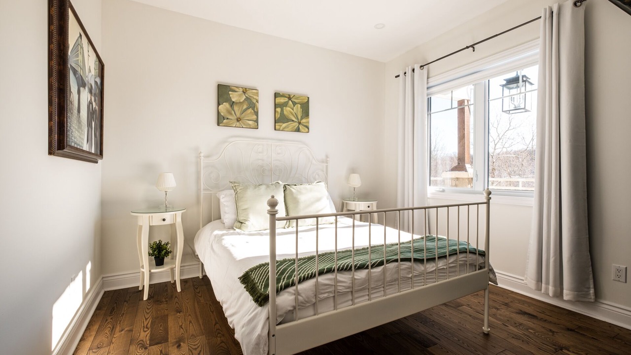 Photo of Bedroom in Val-des-Lacs