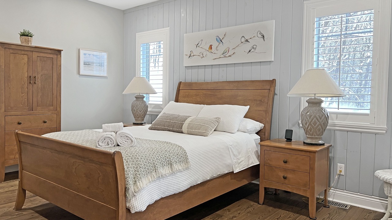 Photo of Bedroom in Val-des-Lacs