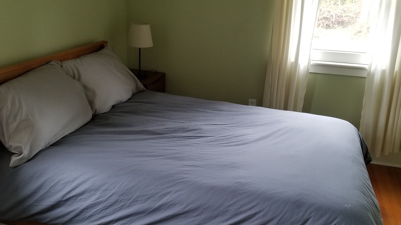 Photo of Bedroom in Mount Tabor