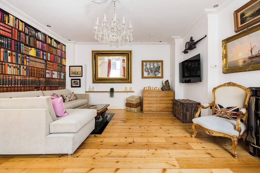 Photo of Livingroom in Bloomsbury
