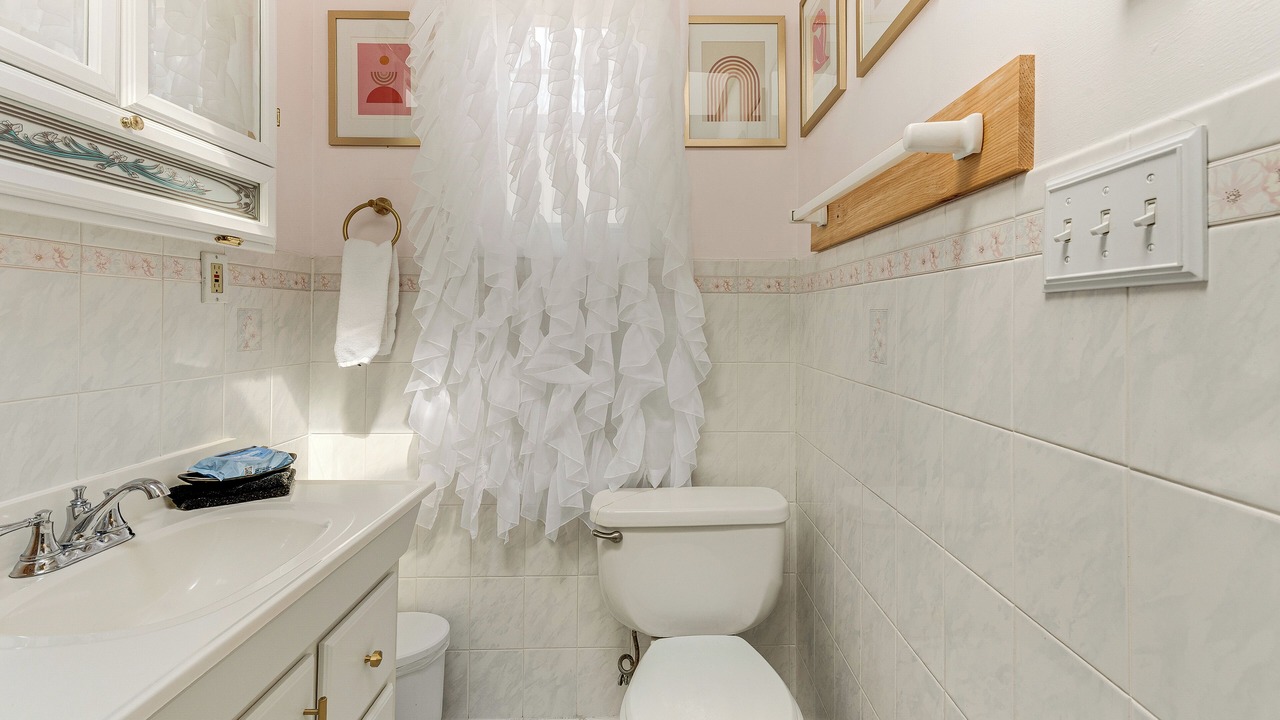 Photo of Bathroom in Briar Crest Woods