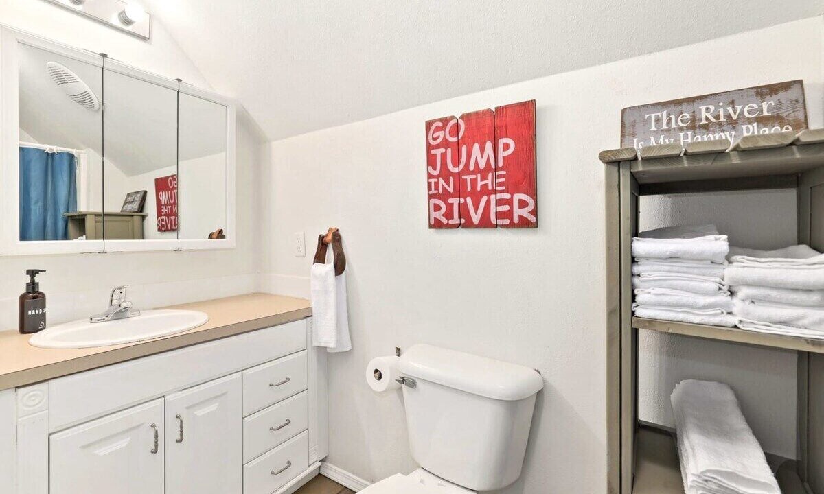 Photo of Bathroom in Ozark