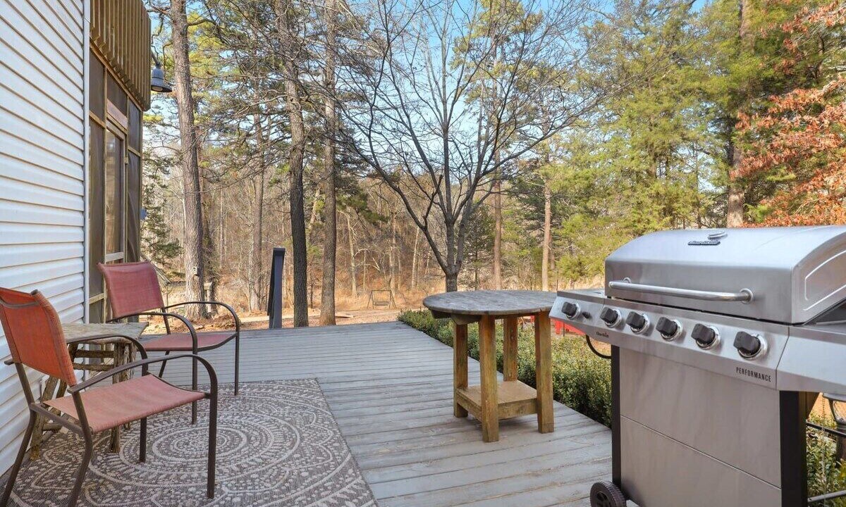 Photo of Others in Ozark
