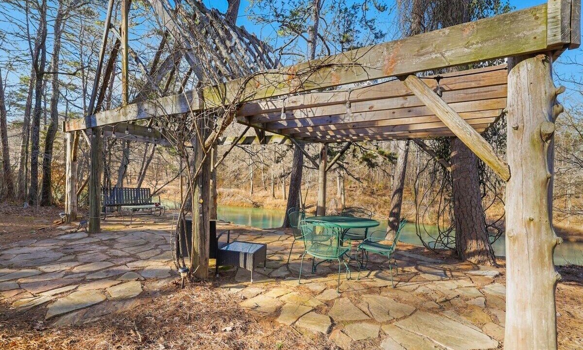 Photo of Others in Ozark
