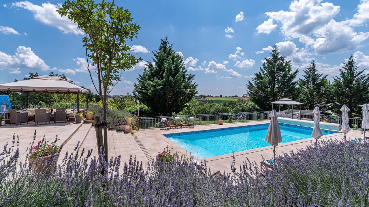 Photo of Outdoor in Mirandol-Bourgnounac