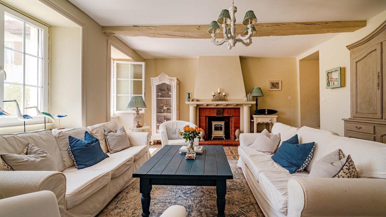 Photo of Livingroom in Mirandol-Bourgnounac