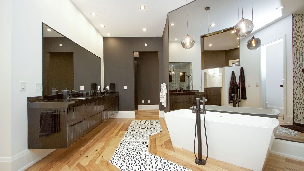 Photo of Bathroom in Kawartha Lakes