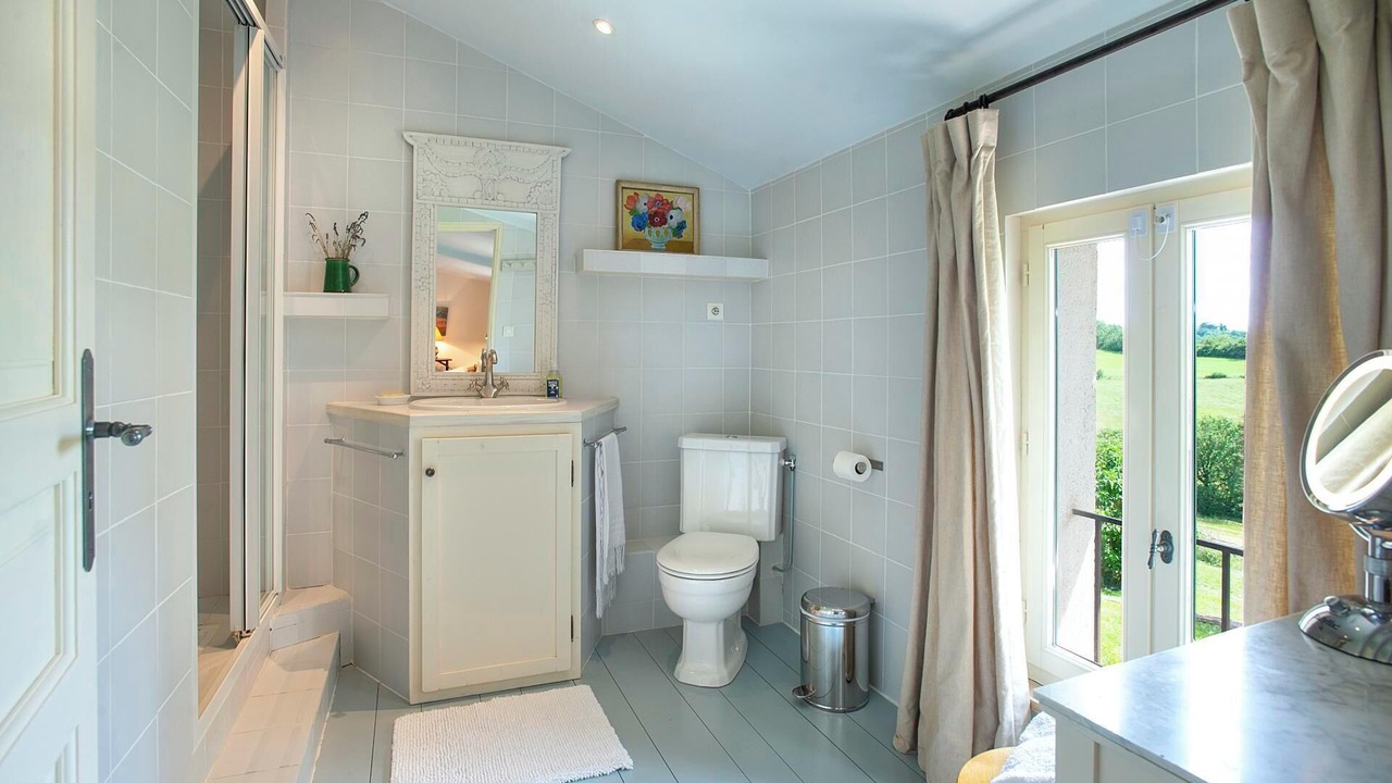 Photo of Bathroom in Montdurausse