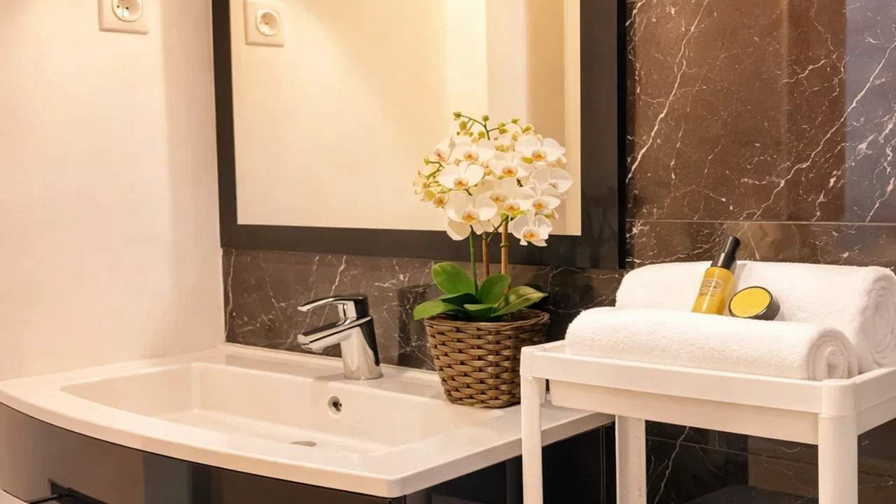 Photo of Others in Pere Lachaise