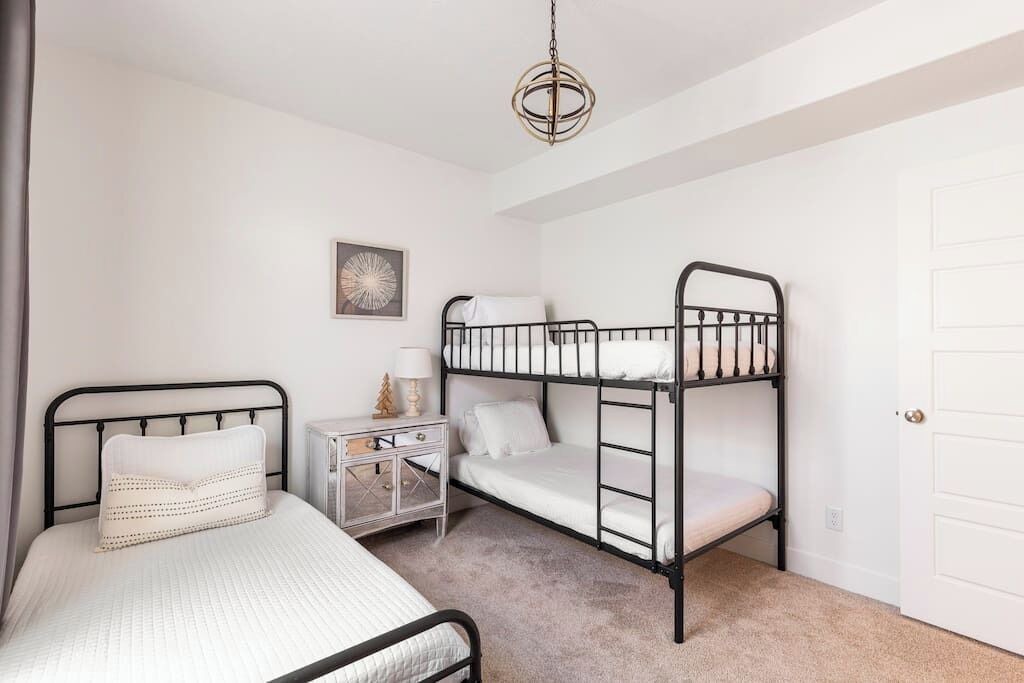 Photo of Bedroom in Heber